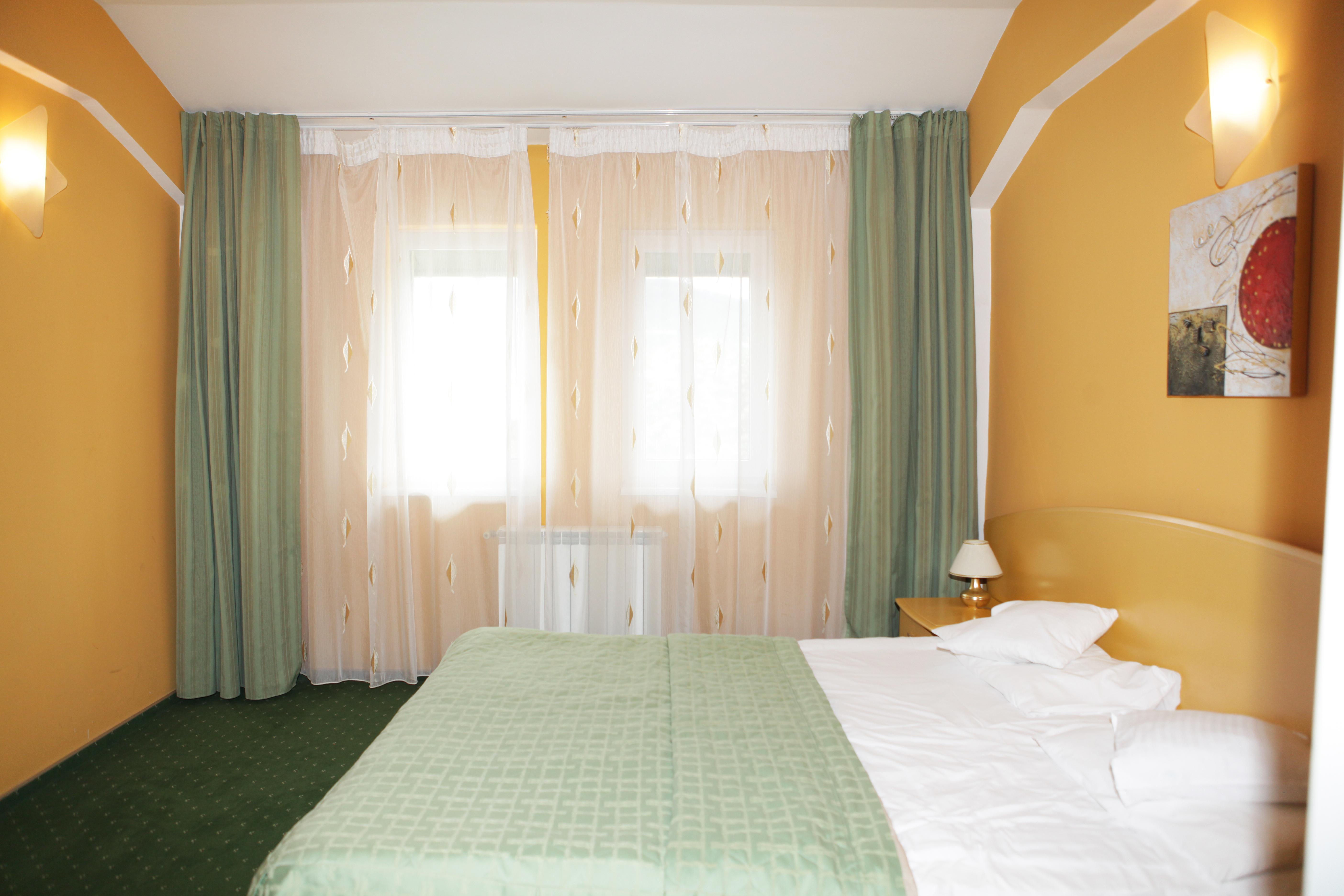 Eurohotel Baia Mare Ngoại thất bức ảnh