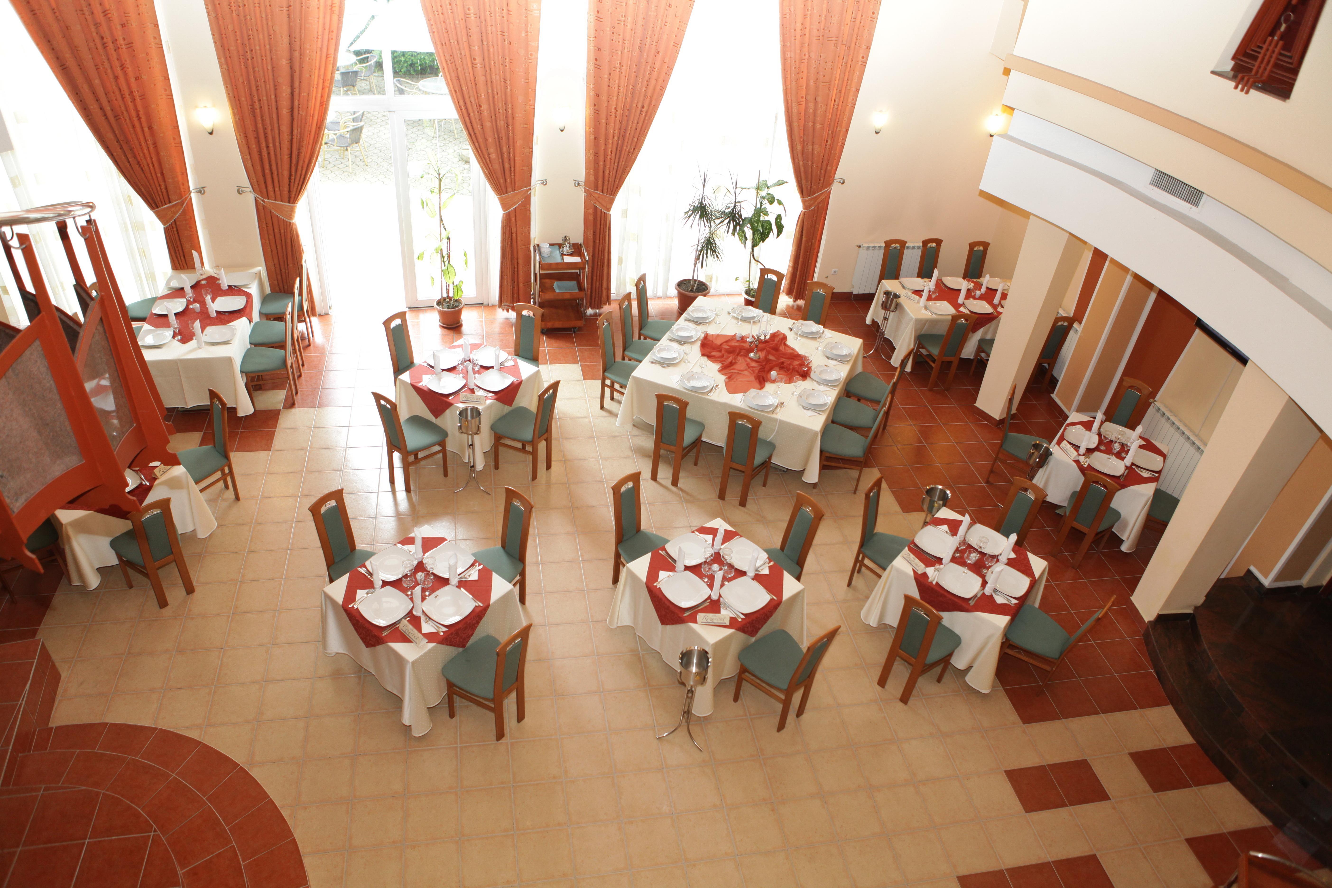 Eurohotel Baia Mare Ngoại thất bức ảnh