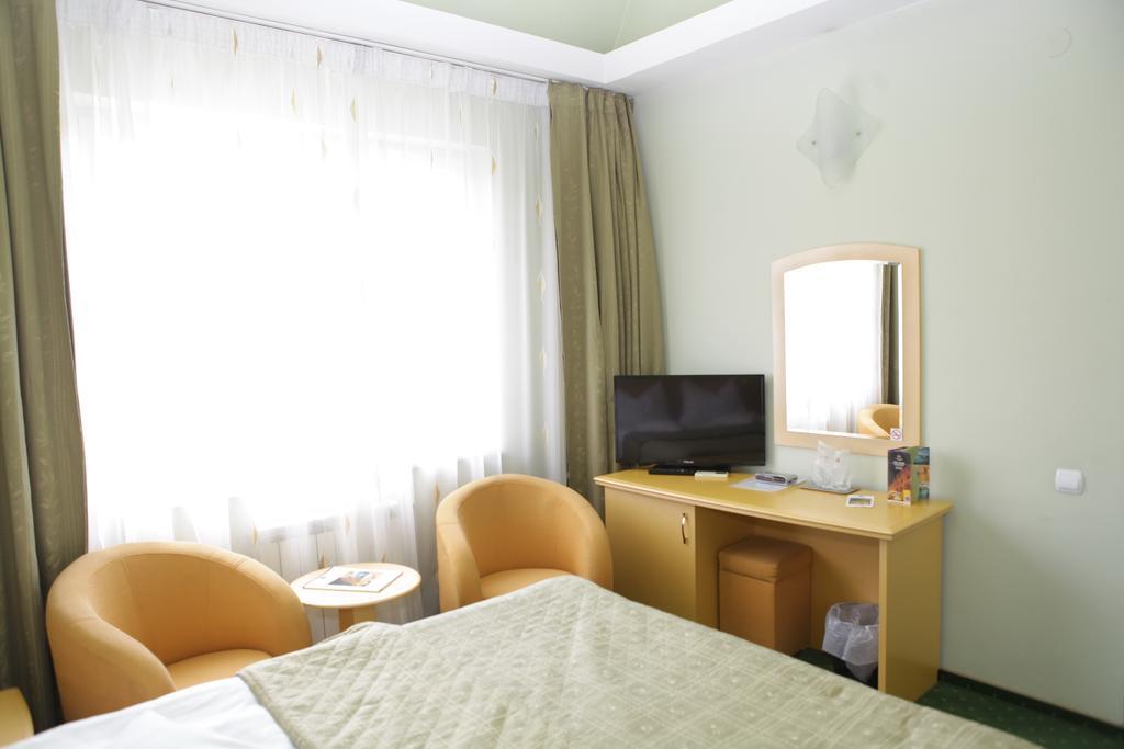 Eurohotel Baia Mare Ngoại thất bức ảnh
