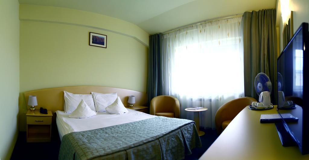 Eurohotel Baia Mare Ngoại thất bức ảnh