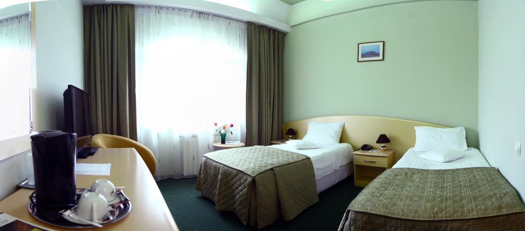 Eurohotel Baia Mare Ngoại thất bức ảnh